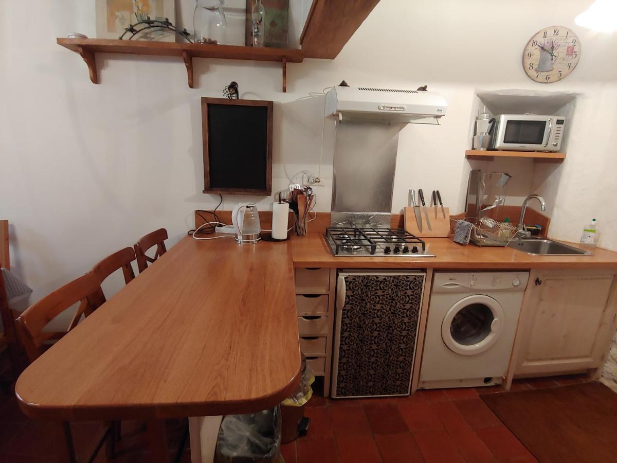 Charmante Maison Arlesienne A L'Ombre Des Arenes, De 2 A 5P Buitenkant foto